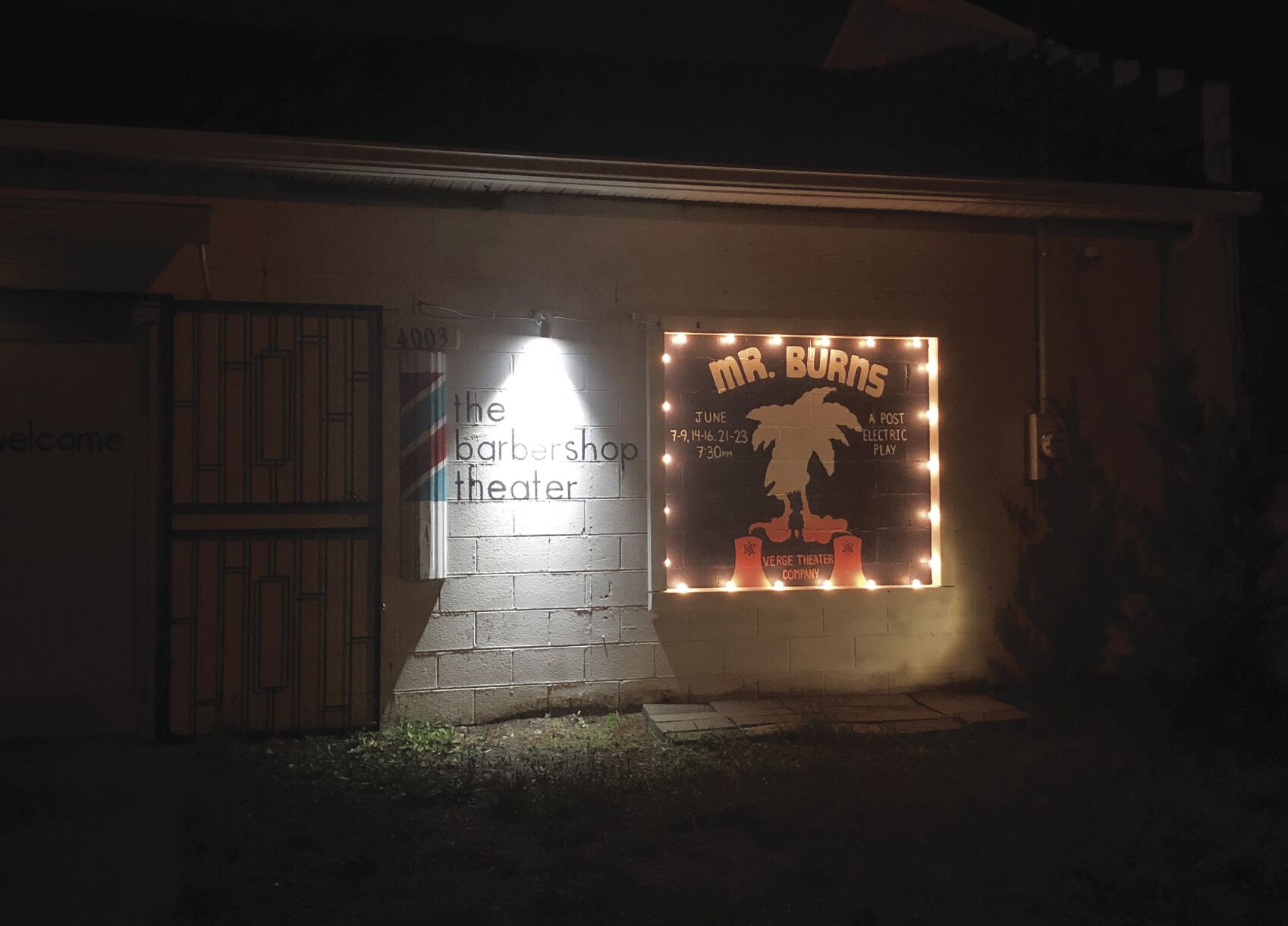 theaterbarbershop.JPG
